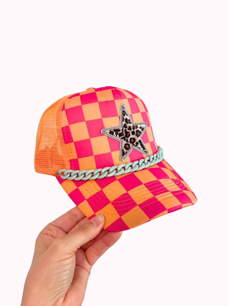 Bougie Leopard Star Checker Trucker Hat